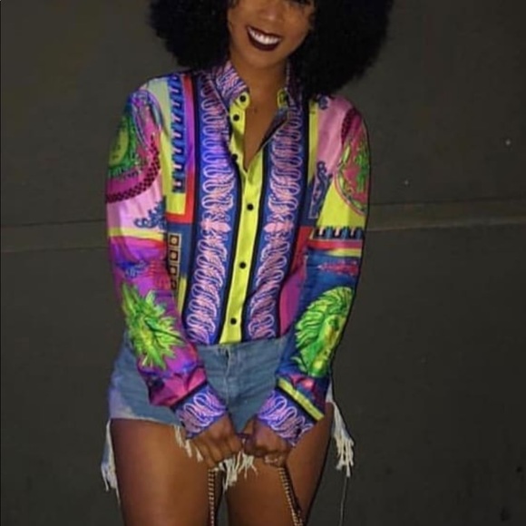 🆕 Designer Inspired shirt - Picture 2 of 4